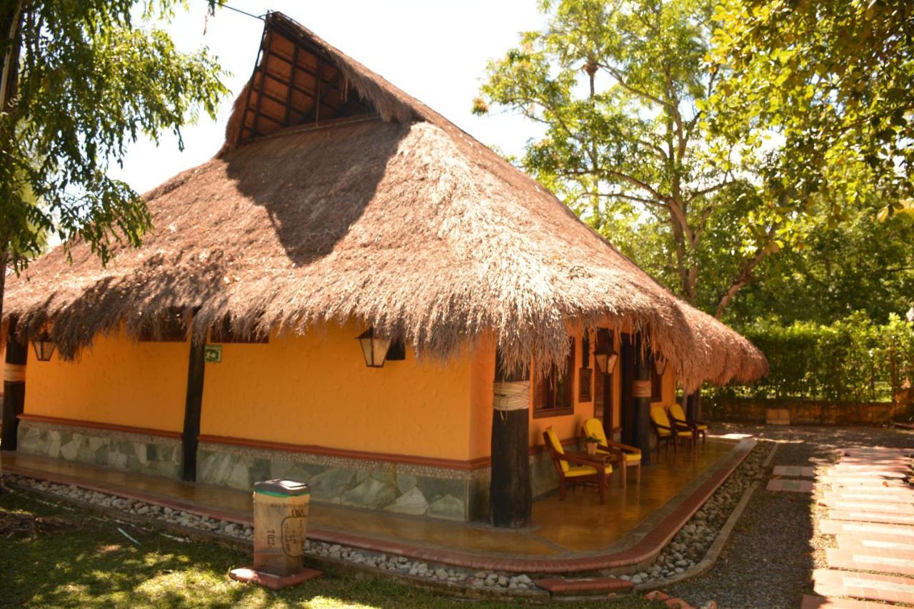 Hotel Porton Del Sol Santa Fe de Antioquia Exterior photo
